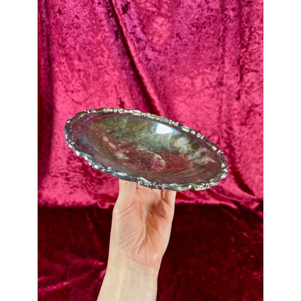 Vintage Home Decor - Silverplate Bowl – Tri-Footed Serving Dish by WM. A Rogers